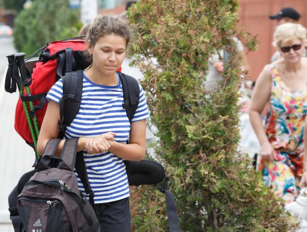 Первокурсники Астраханского госуниверситета отправились на раскопки Самосдельского городища