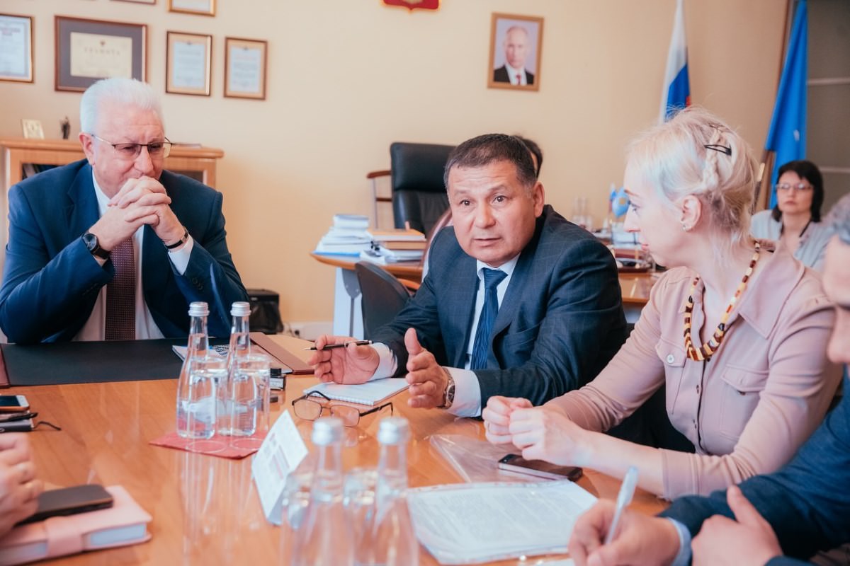 Ещё один вуз из Узбекистана стал партнёром АГУ