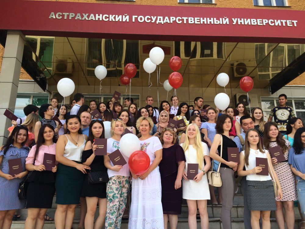 Торжественное вручение дипломов на ФДПО