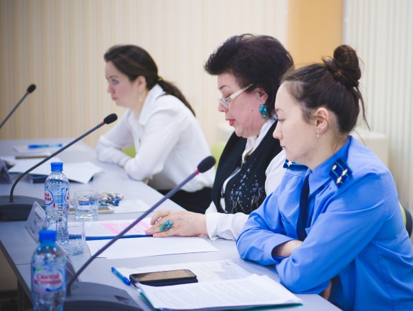 Студенты АГУ узнали о работе надзорных органов из первых уст