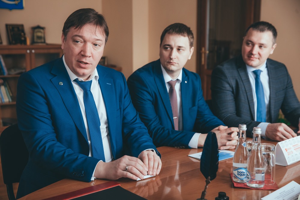 Астраханский госуниверситет и Сбербанк подписали соглашение о стратегическом партнёрстве