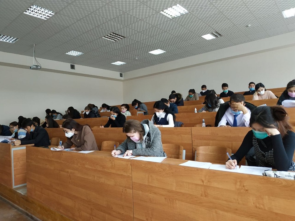 АГУ провёл интеллектуальный турнир для студентов Каракалпакского госуниверситета