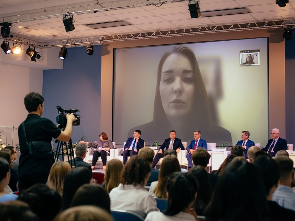 Форум «Каспий 2022»: пленарная дискуссия «Комплексная безопасность Каспийского макрорегиона»