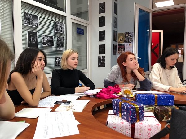 Студенты-журналисты АГУ пообщались с потенциальными работодателями