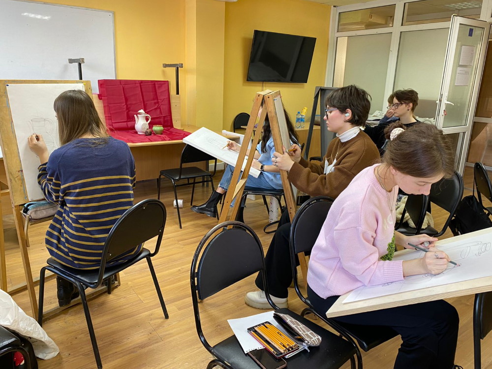 Старшеклассники в АГУ соревновались по направлению «Архитектура и искусство»
