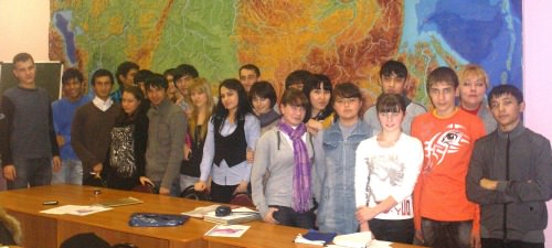 Студенты АГУ рассказали школьникам о проблемах развития региона