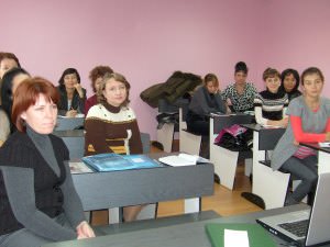 ФДПО АГУ продолжает работу с учителями