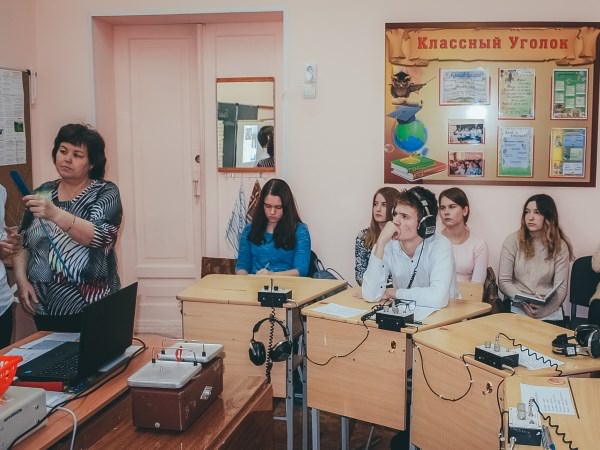 Студенты АГУ участвуют в мастер-классах педагогов школы-интерната