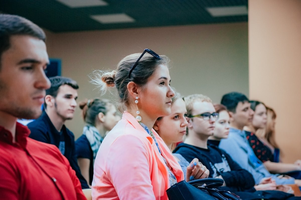 Студенты АГУ узнали о подготовке нотариальных документов из первых уст