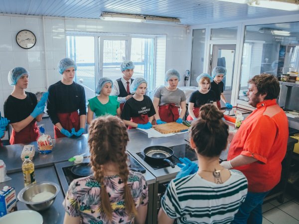 В Астраханском госуниверситете прошёл сеанс синхронной кулинарии