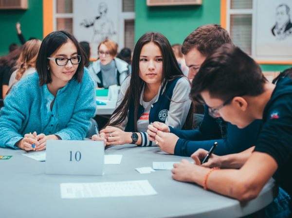 Студенты АГУ сыграли в «Что? Где? Когда?»
