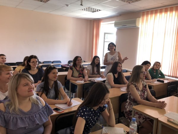 АГУ обучает инновационным технологиям в преподавании французского языка