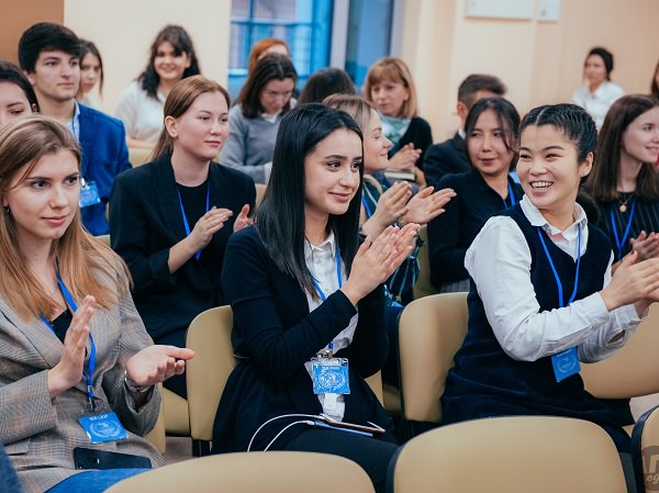 В Астраханском госуниверситете отпраздновали День юриста