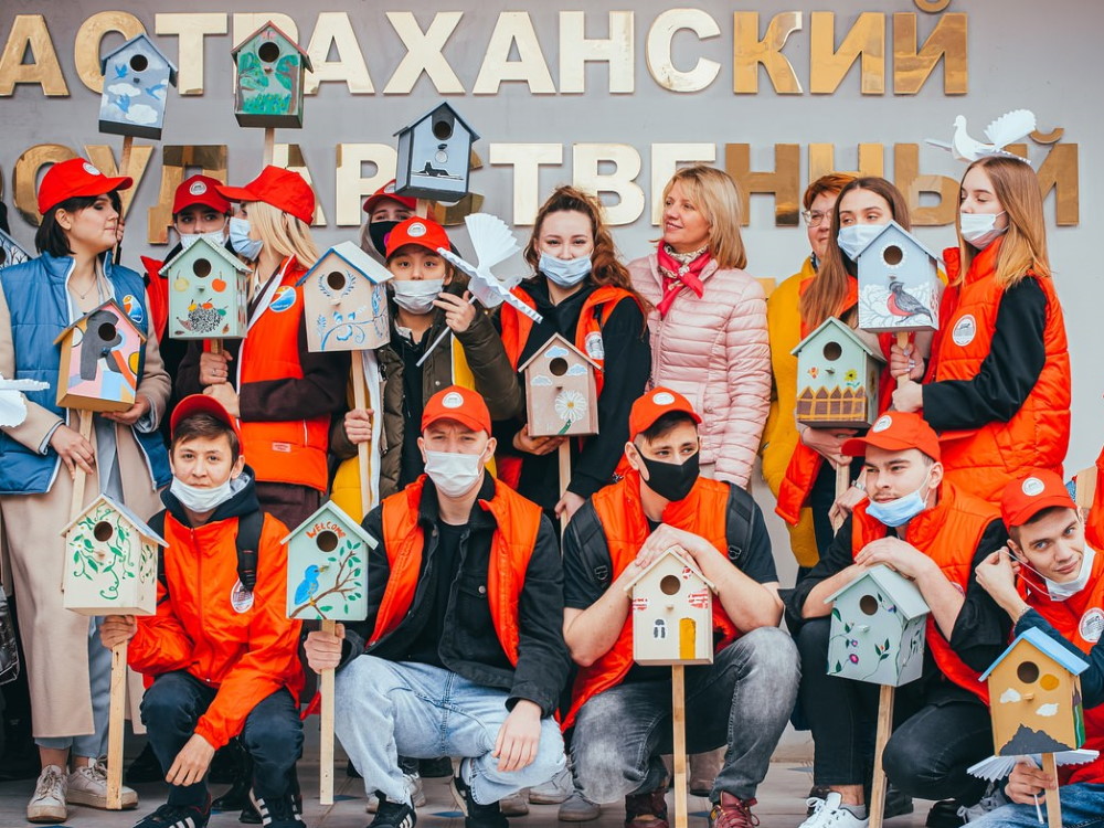 В Астраханском госуниверситете отметили Международный день птиц