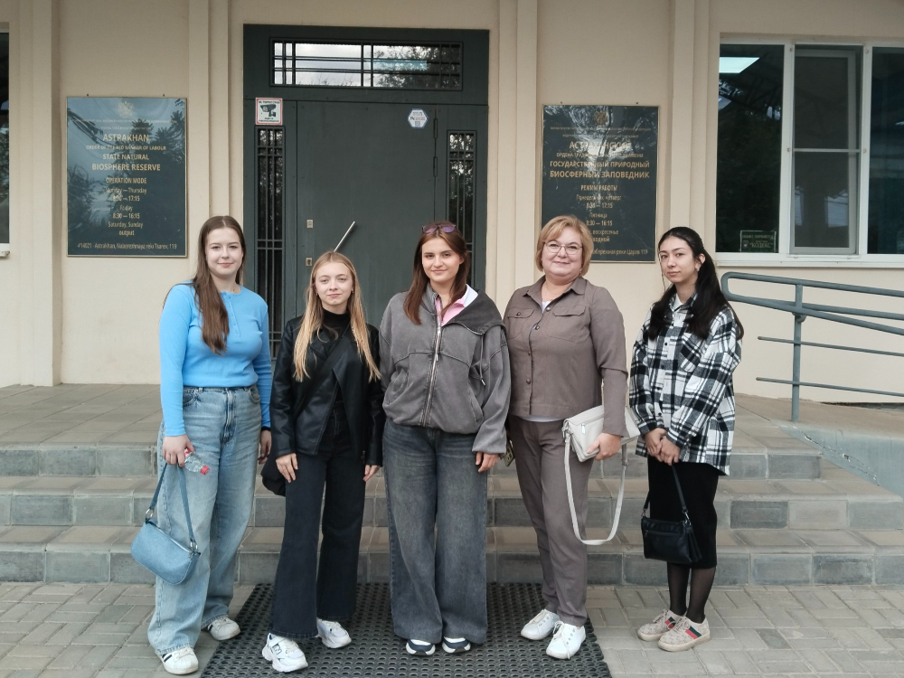 Специалисты АГУ поговорили об угрозе загрязнения микропластиком вод Каспия

