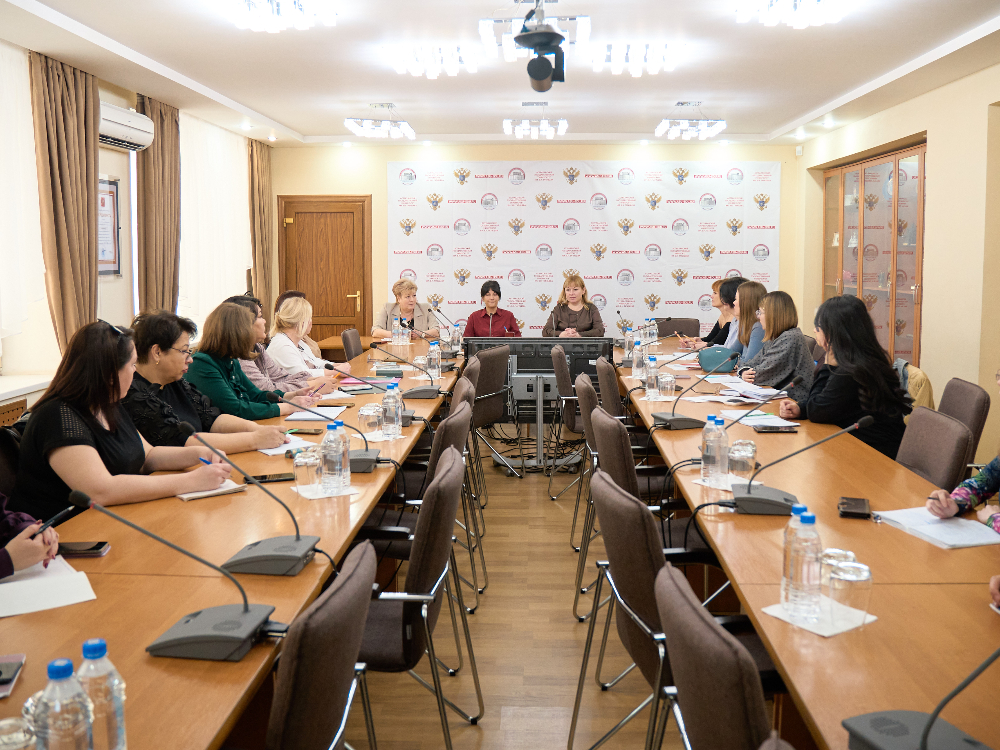 В АГУ повысили квалификацию специалистов в сфере воинского учёта

