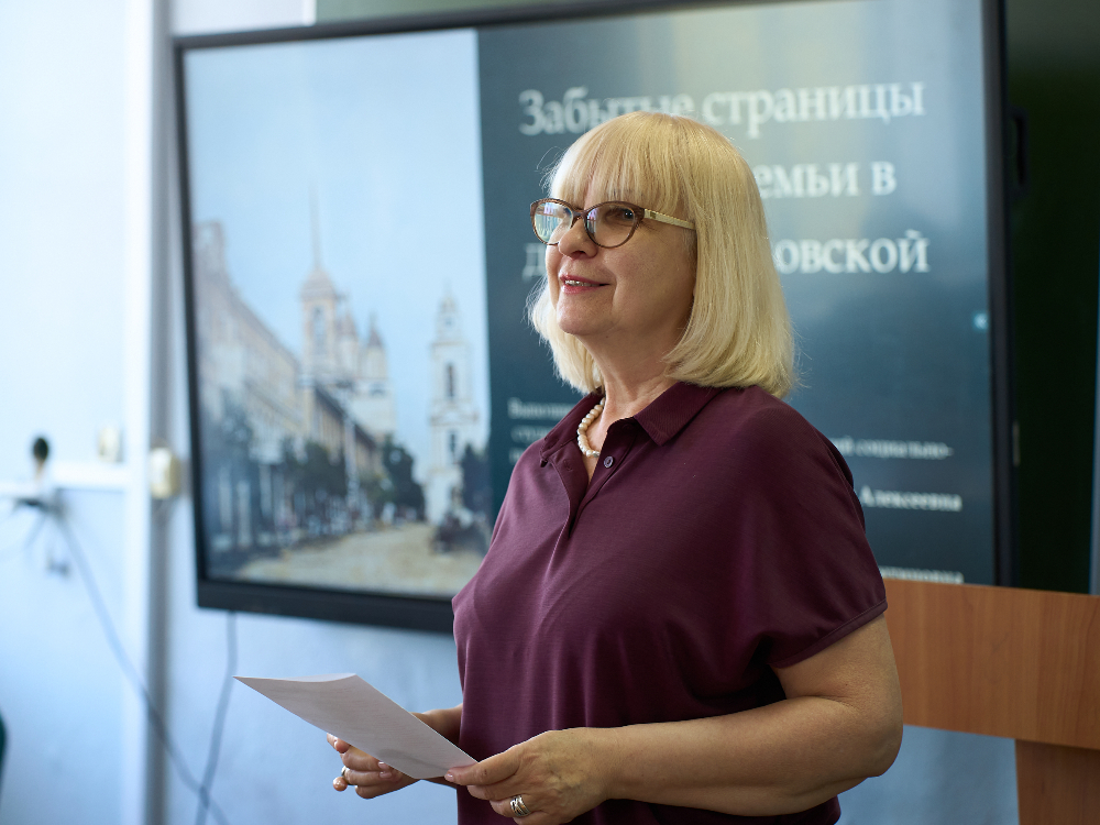 
Астраханские учёные обсудили в АГУ актуальные проблемы исторической науки

