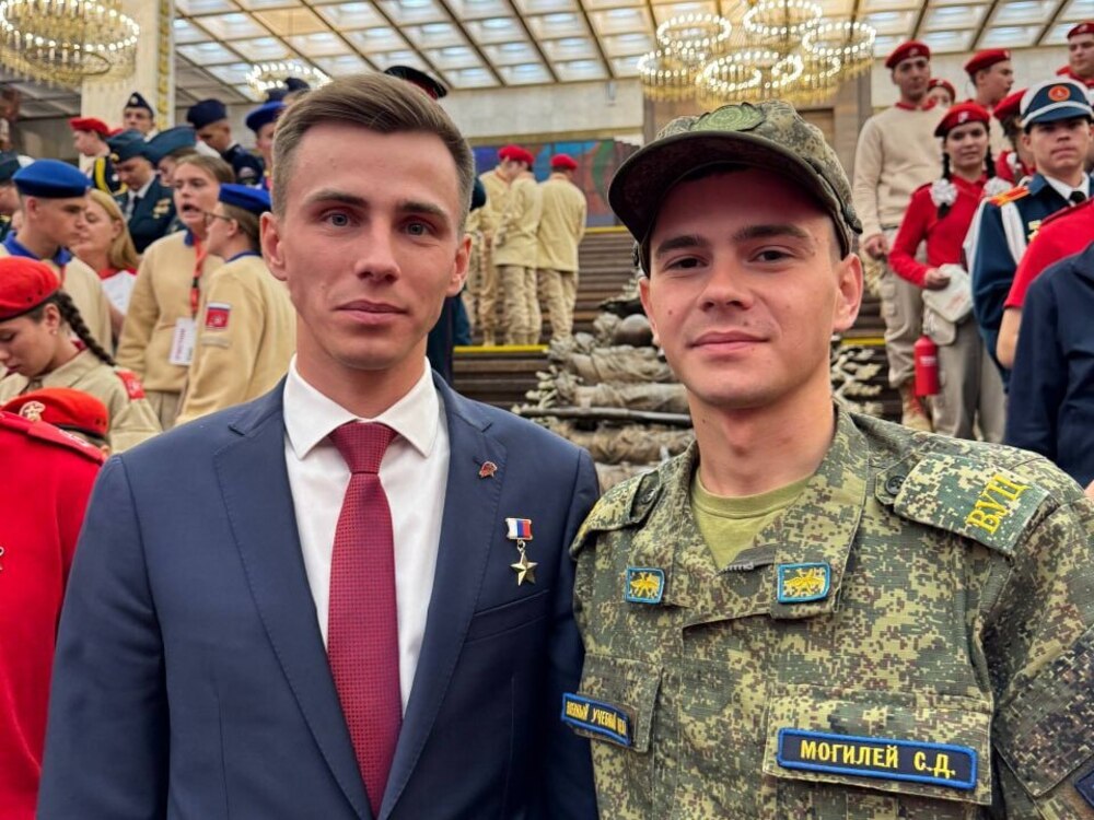Студент АГУ возглавил делегацию области на Всероссийском слёте «Пост № 1»
