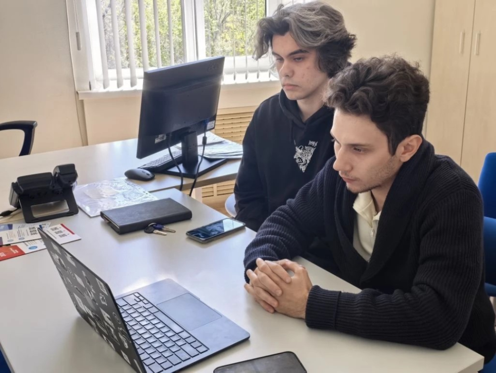 Студенты АГУ освоили развитие IT-компетенций в менеджменте

