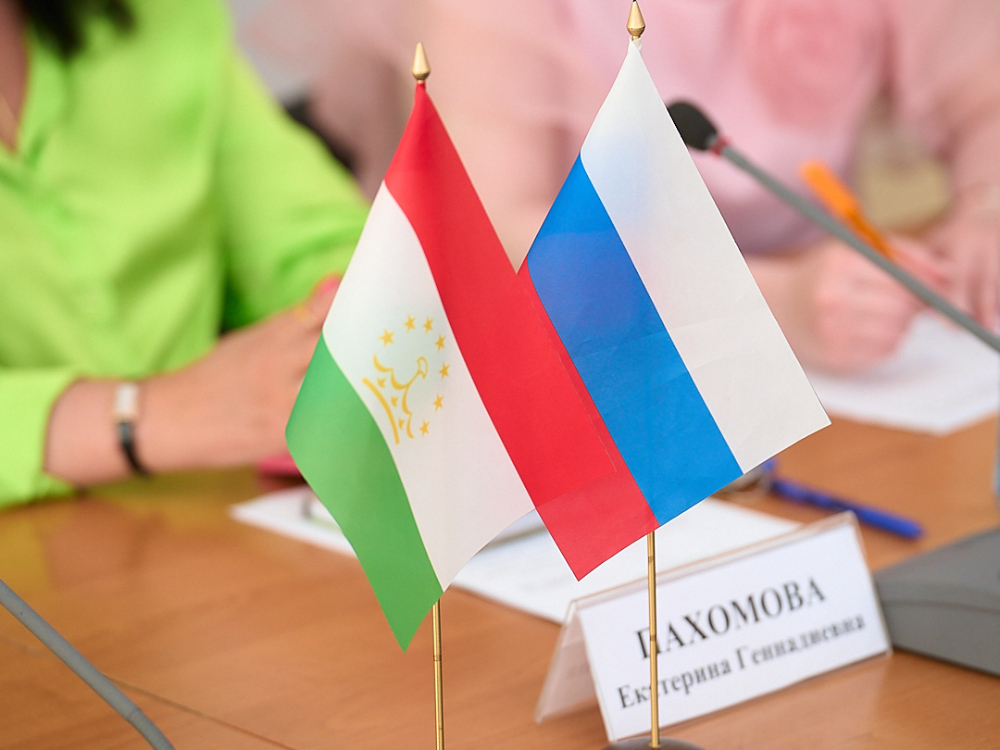 АГУ расширяет дружественные связи с Республикой Таджикистан