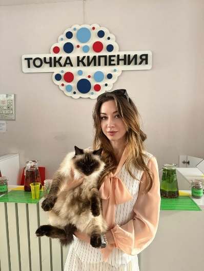 Кинжибаева Юлия Хазимовна