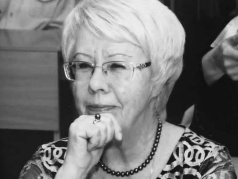 Коллектив АГУ выражает соболезнования родным и близким Светланы Краевой