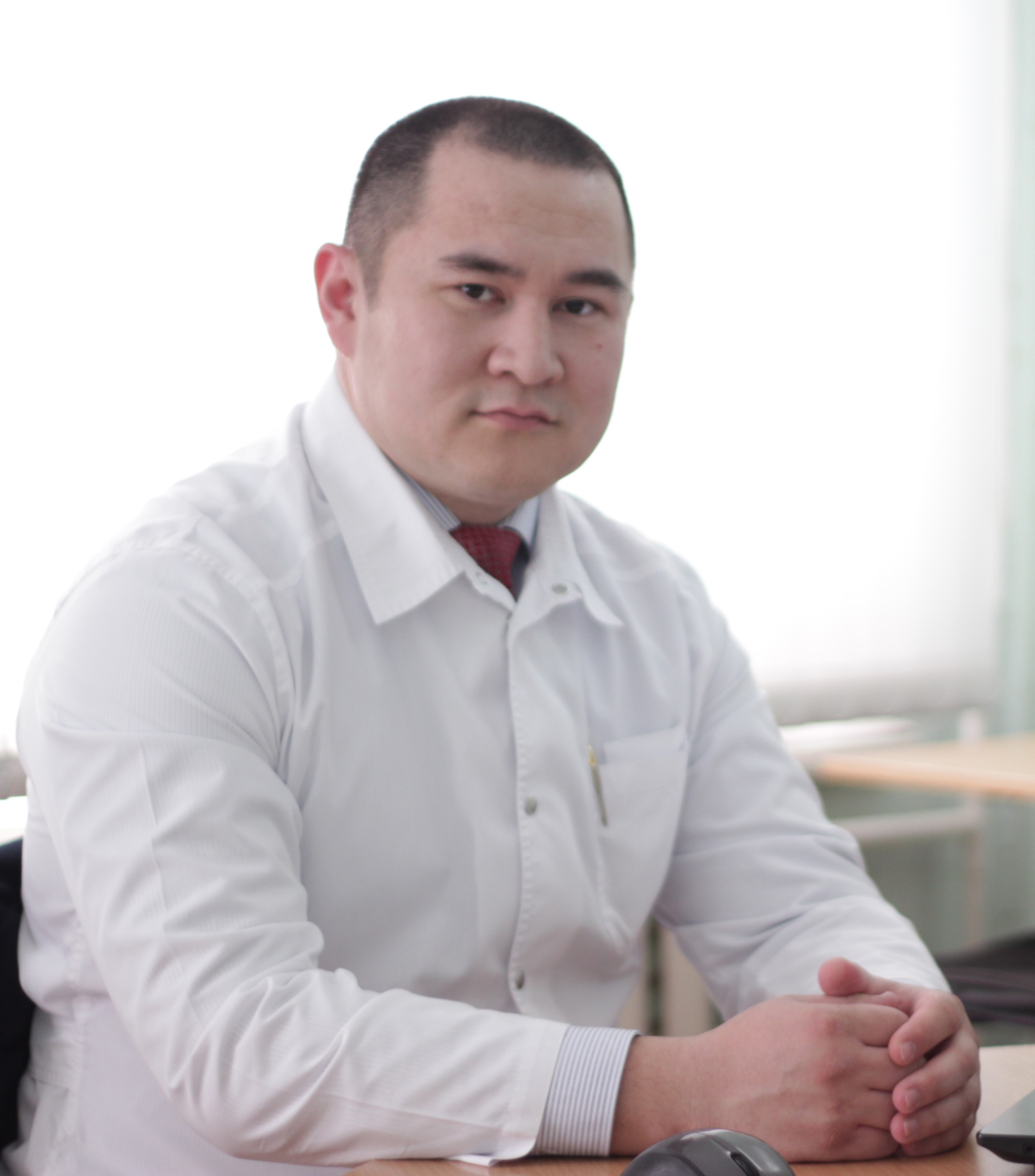Санджиев Эренджен Айсович