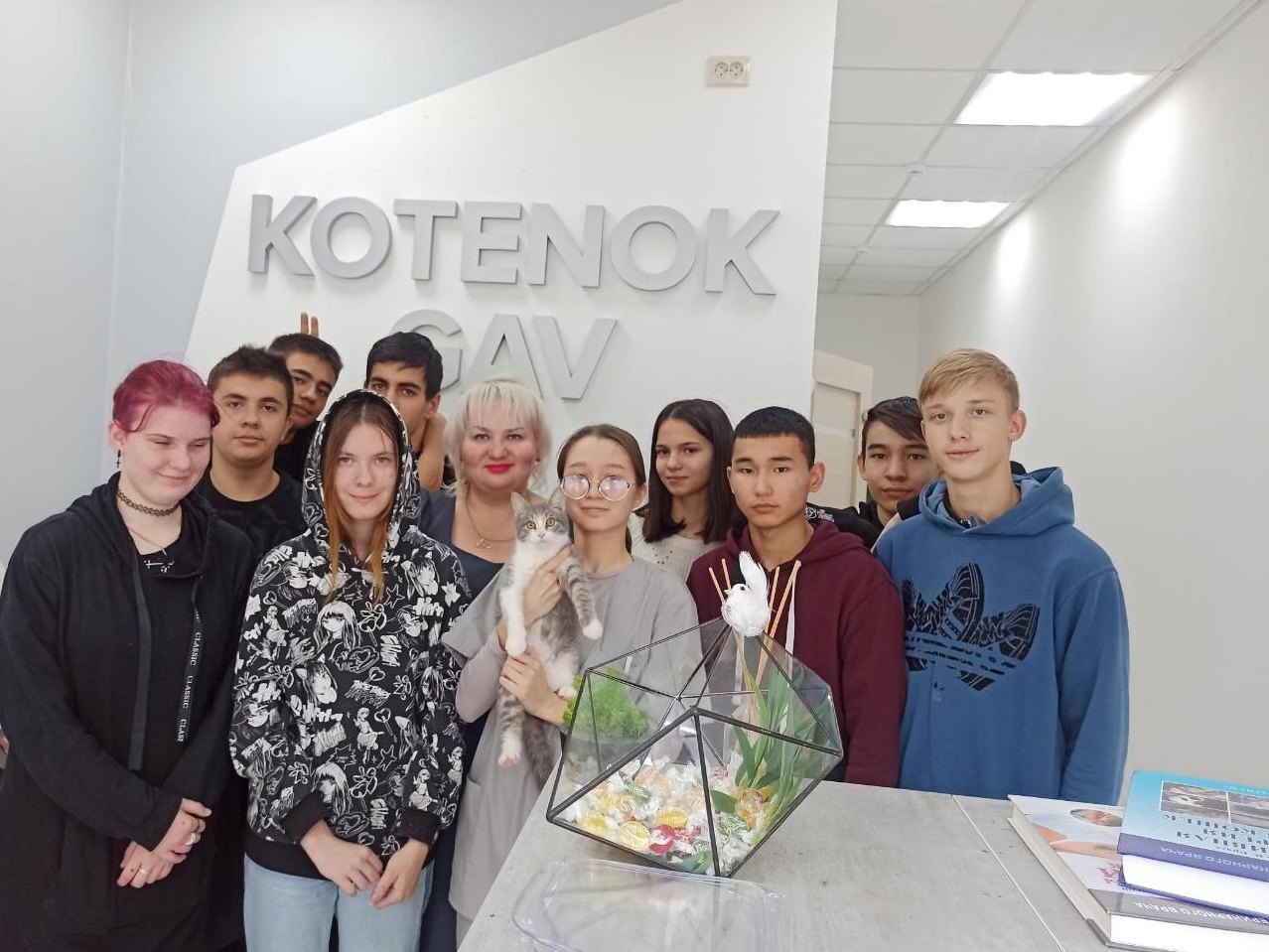 Студенты колледжа АГУ побывали на экскурсии в ветеринарной клинике