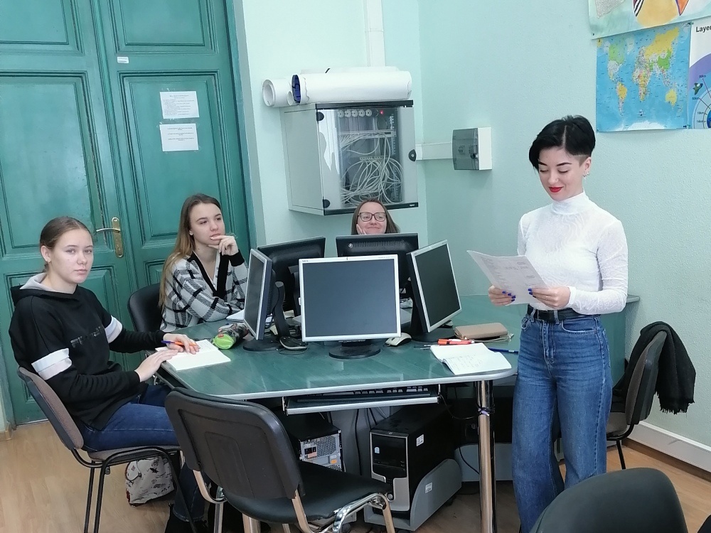 Мастер-класс по переводу научных текстов по химии прошёл в АГУ