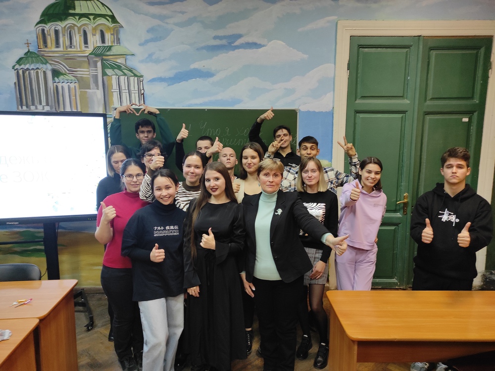 В АГУ открылся дебатный клуб «Молодёжь в стиле ЗОЖ»