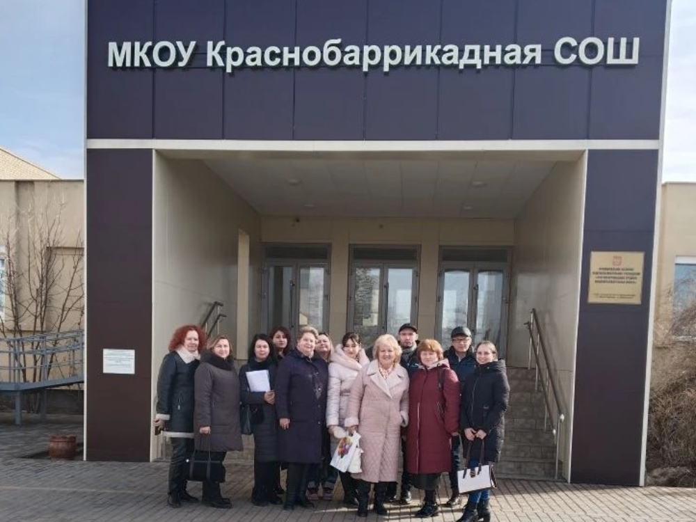 Специалисты АГУ познакомили сельских школьников с актуальными специальностями вуза