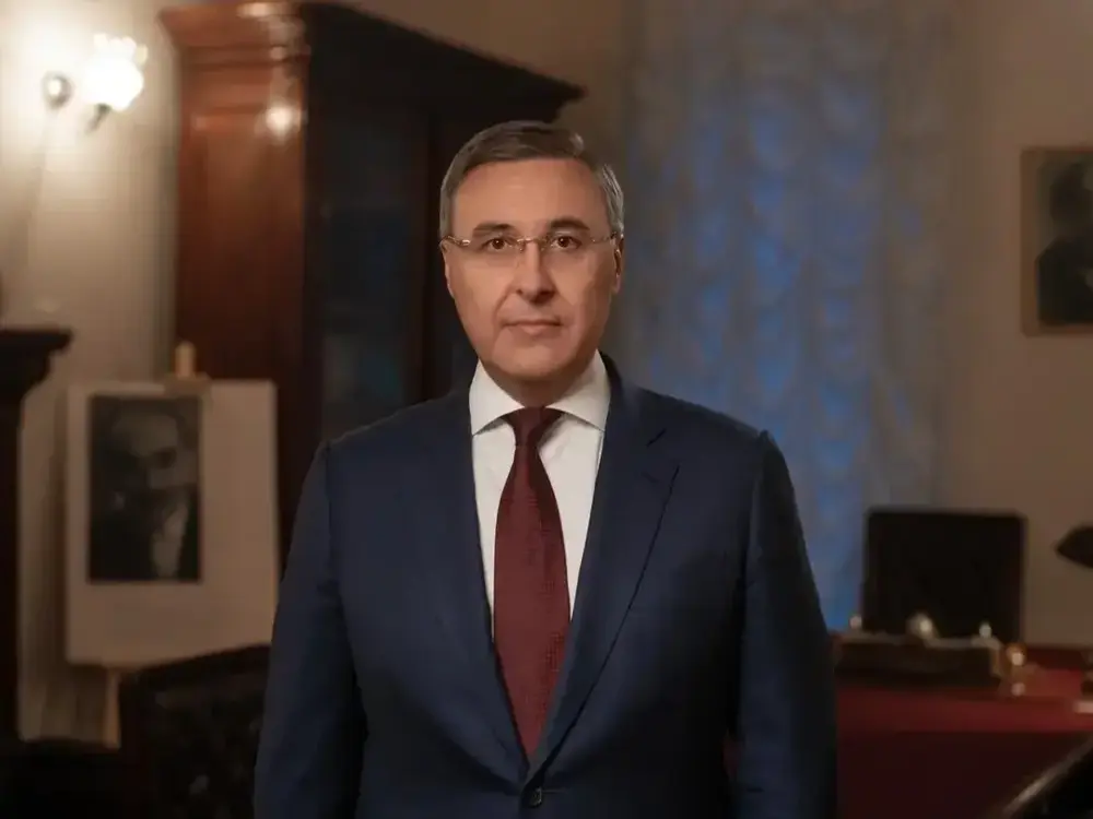 Валерий Фальков поздравляет учёных с Днем российской науки