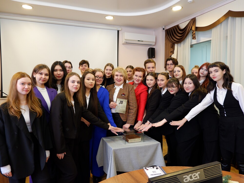 Первокурсников-журналистов АГУ посвятили в профессию