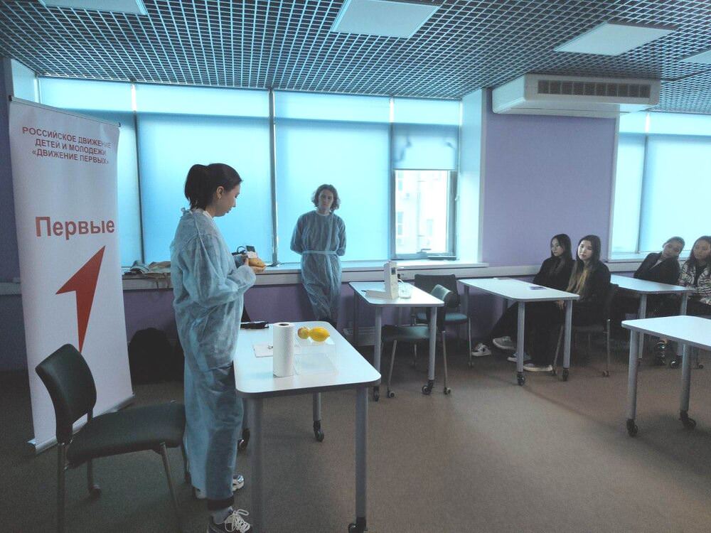 В АГУ прошли интерактивные занятия естественно-научной направленности для школьников
