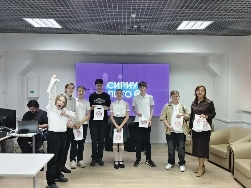 Студенты АГУ помогли школьникам разработать технологические проекты