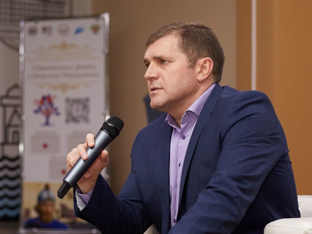 И. о. ректора пообщался с коллективом факультета образования, психологии, физической культуры и спорта