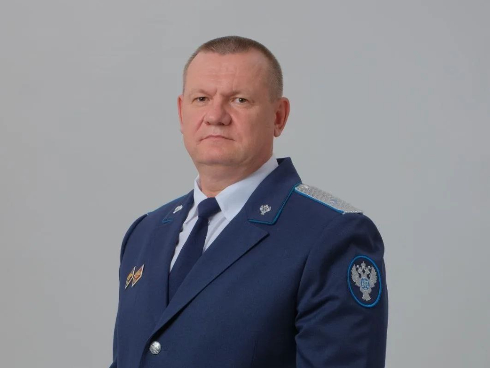 Преподаватель АГУ стал заслуженным экономистом РФ


