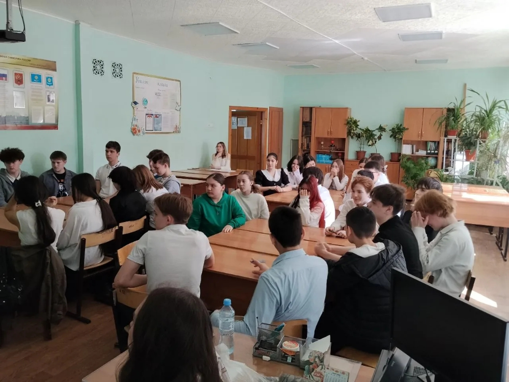 Студенты АГУ открыли школьникам секреты Волги