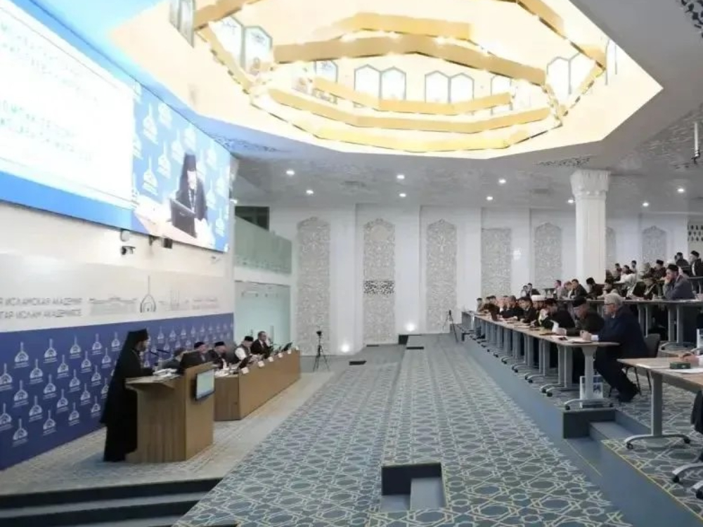 Ученый АГУ представил доклад о суфизме в Болгаре
