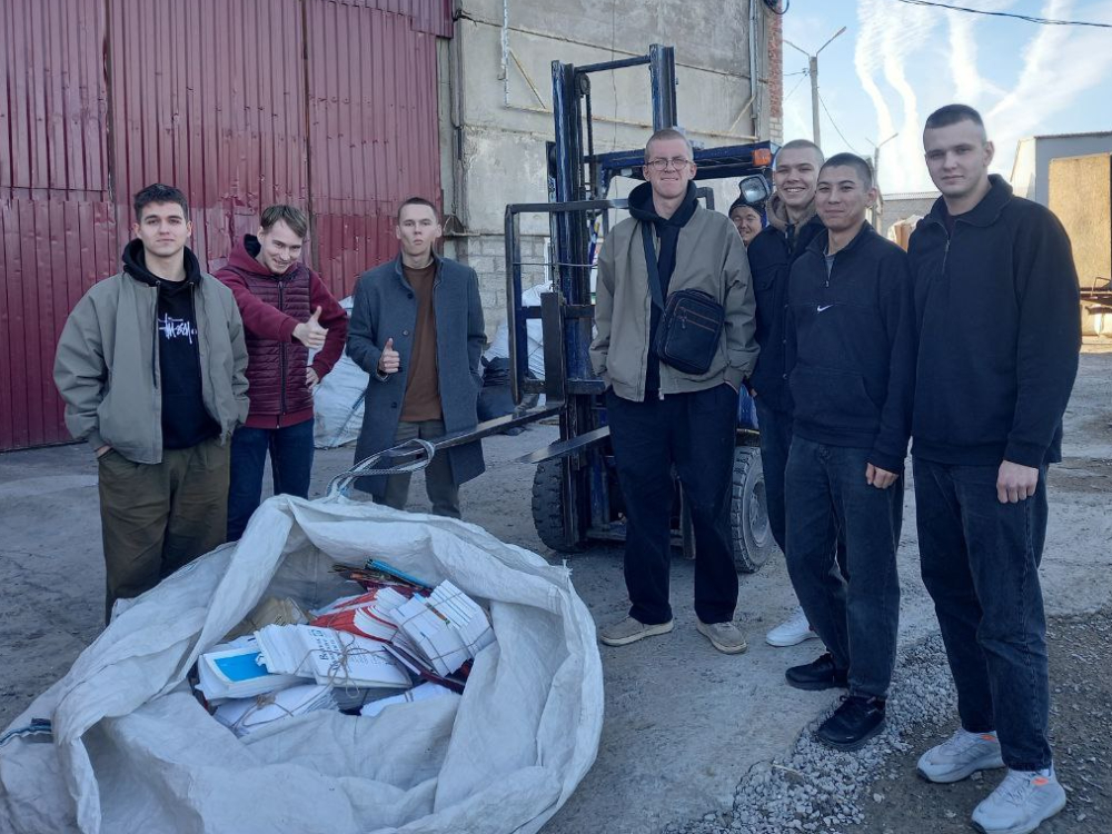В АГУ собрали 344 кг макулатуры для переработки