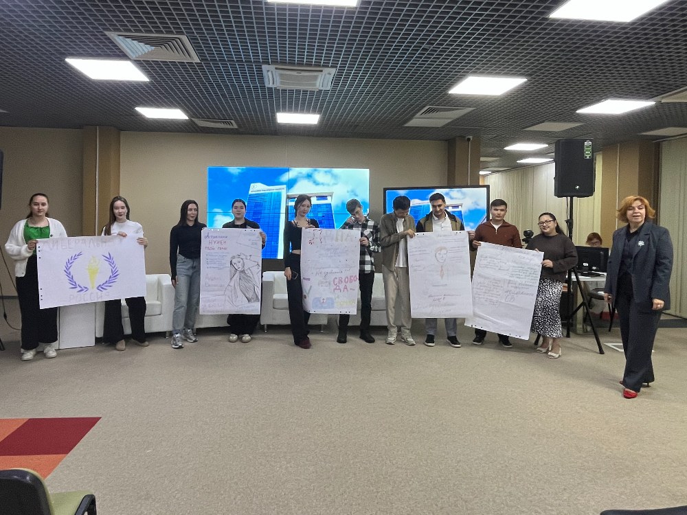 Студенты АГУ разработали собственные агитационные материалы