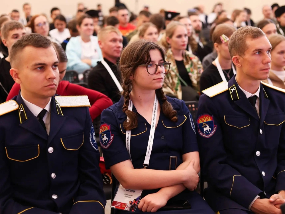 Новый опыт и полезные знакомства: казаки АГУ вернулись со всероссийского слёта
